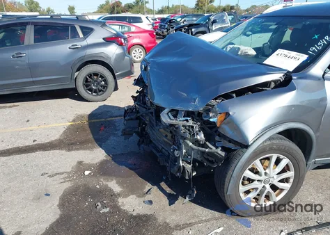 2017 Nissan Rogue Sv z USA, uszkodzony, nr VIN KNMAT2MT3HP595912